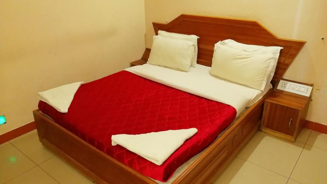 Seagate Church View Resorts Velankanni Ngoại thất bức ảnh