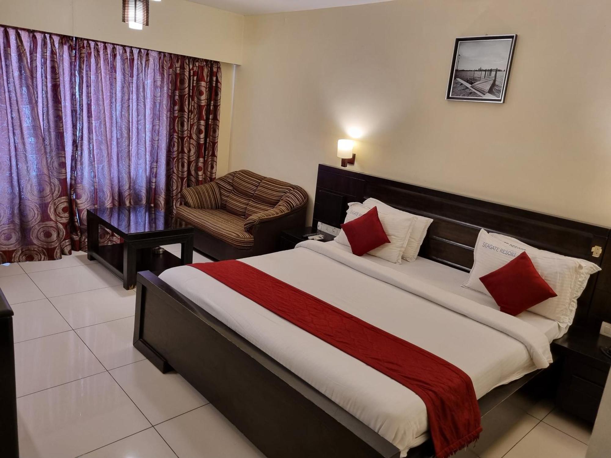 Seagate Church View Resorts Velankanni Ngoại thất bức ảnh