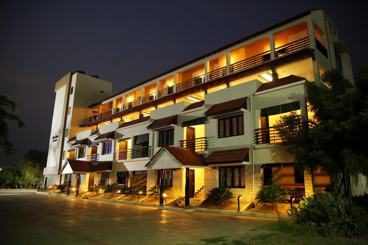 Seagate Church View Resorts Velankanni Ngoại thất bức ảnh